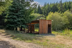 61842 Davis Slough Rd, Coos Bay, OR 97420 - Photo 6