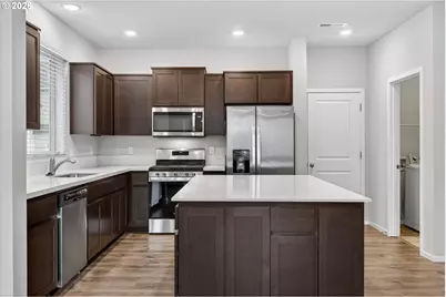 16156 NW Pristine Ln, Portland, OR 97229 - Photo 8