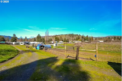 166 Whitson Ln, Myrtle Creek, OR 97457 - Photo 36