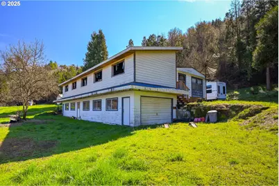 166 Whitson Ln, Myrtle Creek, OR 97457 - Photo 16