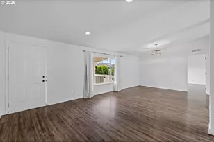 12450 SW Fischer Rd, Tigard, OR 97224 - Photo 4