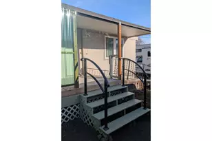 3203 SE Vineyard Rd, Milwaukie, OR 97267 - Photo 4