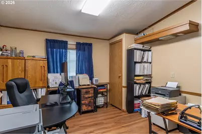 608 Shadow Ranch Ln, Roseburg, OR 97470 - Photo 20
