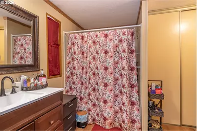 608 Shadow Ranch Ln, Roseburg, OR 97470 - Photo 26