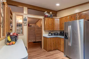 608 Shadow Ranch Ln, Roseburg, OR 97470 - Photo 10