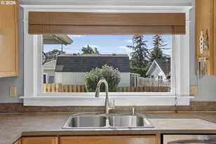335 N 6th St, Saint Helens, OR 97051 - Photo 34