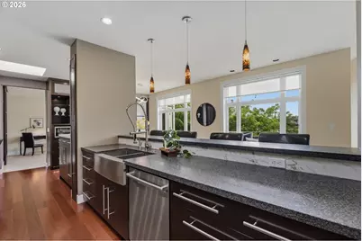 225 S Montgomery St #ES 2&5, Portland, OR 97201 - Photo 16