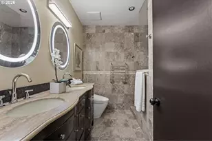 225 S Montgomery St, Portland, OR 97201 - Photo 32