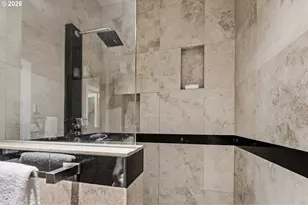 225 S Montgomery St, Portland, OR 97201 - Photo 36