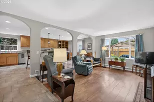 177 NE 34th Ct, Hillsboro, OR 97124 - Photo 6