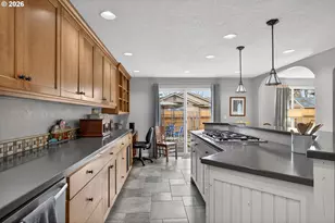 177 NE 34th Ct, Hillsboro, OR 97124 - Photo 12