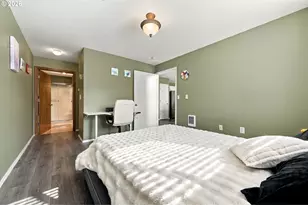 15325 NW Central Dr, Portland, OR 97229 - Photo 16
