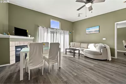 15325 NW Central Dr #304, Portland, OR 97229 - Photo 10