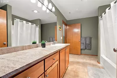 15325 NW Central Dr #304, Portland, OR 97229 - Photo 22