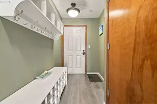 15325 NW Central Dr, Portland, OR 97229 - Photo 4