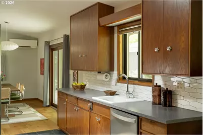 7725 SW Stewart St, Portland, OR 97223 - Photo 16