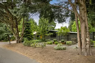 7725 SW Stewart St, Portland, OR 97223 - Photo 2