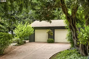 7725 SW Stewart St, Portland, OR 97223 - Photo 32