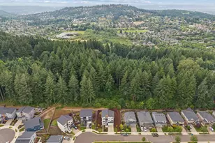 10025 SE Nicholas Dr, Happy Valley, OR 97086 - Photo 42