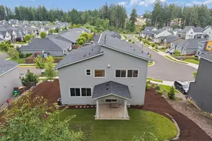 10025 SE Nicholas Dr, Happy Valley, OR 97086 - Photo 38