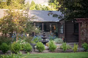 90514 Lure Ln, Leaburg, OR 97489 - Photo 2