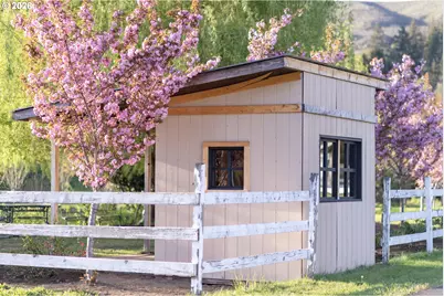 90514 Lure Ln, Leaburg, OR 97489 - Photo 6