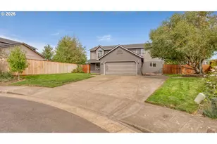 8110 Daphne Ct, Corvallis, OR 97330 - Photo 2