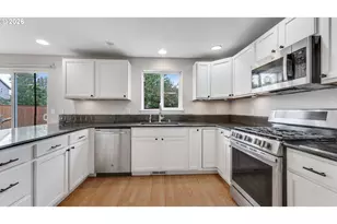 8110 Daphne Ct, Corvallis, OR 97330 - Photo 12