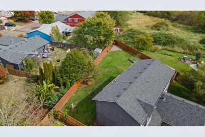 8110 Daphne Ct, Corvallis, OR 97330 - Photo 44