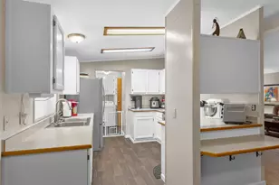 18485 SW Pacific Dr, Tualatin, OR 97062 - Photo 18