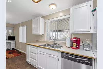 18485 SW Pacific Dr #64, Tualatin, OR 97062 - Photo 22