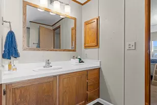 18485 SW Pacific Dr, Tualatin, OR 97062 - Photo 28