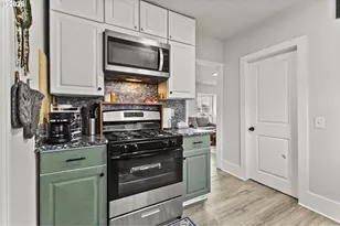 52598 NE 2nd St, Scappoose, OR 97056 - Photo 10