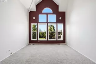 7816 SE Alta Verde Dr, Portland, OR 97266 - Photo 10