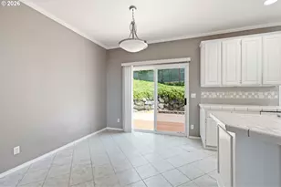 7816 SE Alta Verde Dr, Portland, OR 97266 - Photo 22