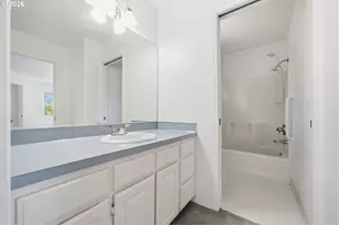 7816 SE Alta Verde Dr, Portland, OR 97266 - Photo 36