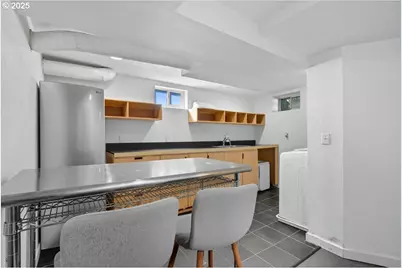 2325 SE Cesar E Chavez Blvd, Portland, OR 97214 - Photo 16