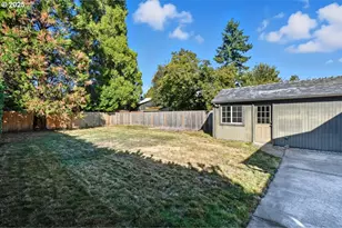 2325 SE Cesar E Chavez Blvd, Portland, OR 97214 - Photo 26