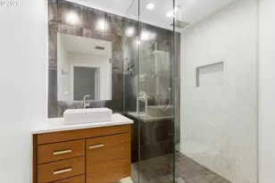 3734 SW Hamilton St, Portland, OR 97221 - Photo 20