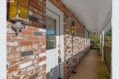 10061 NW Valley Vista Rd, Hillsboro, OR 97124 - Photo 4