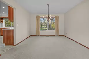 10061 NW Valley Vista Rd, Hillsboro, OR 97124 - Photo 10