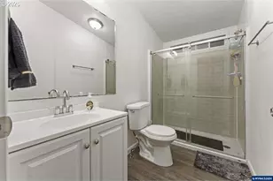 12323 SE Holgate Blvd, Portland, OR 97236 - Photo 16