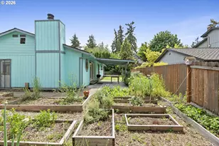 6749 SW 174th Pl, Beaverton, OR 97007 - Photo 34