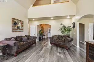 88467 Timberline Dr, Veneta, OR 97487 - Photo 6