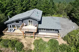17450 Mountain Dr, Brookings, OR 97415 - Photo 44