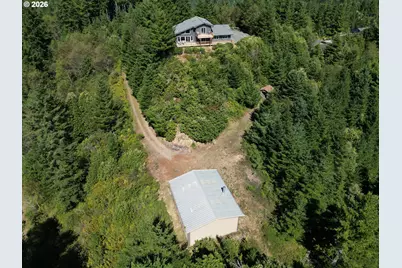 17450 Mountain Dr, Brookings, OR 97415 - Photo 2