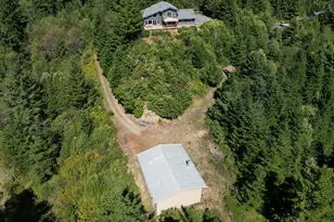 17450 Mountain Dr, Brookings, OR 97415 - Photo 2