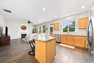 15548 SE Eckert Ln, Damascus, OR 97089 - Photo 8