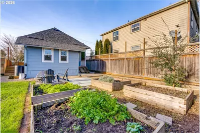 9468 N Mohawk Ave, Portland, OR 97203 - Photo 38