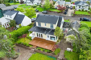 347 W Riverside Dr, Roseburg, OR 97470 - Photo 44